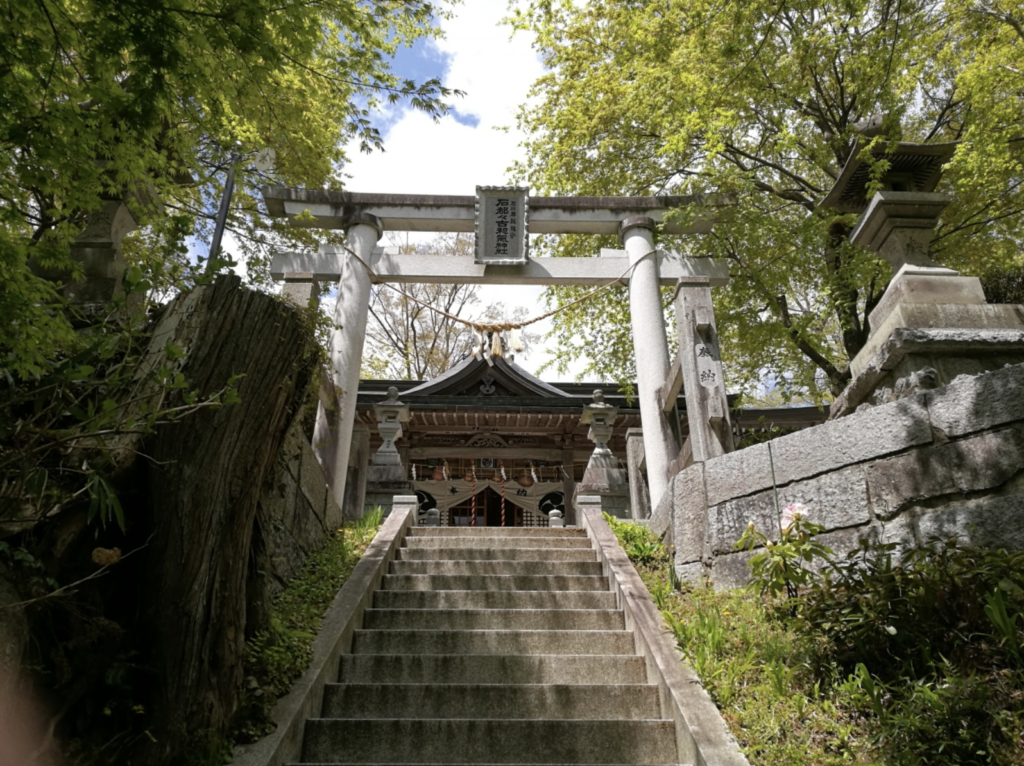 福島県一之宮 参道両脇に祭祀遺跡とされる巨石が多く点在するパワースポット石都々古和気 いわつつこわけ 神社 神社らぼ