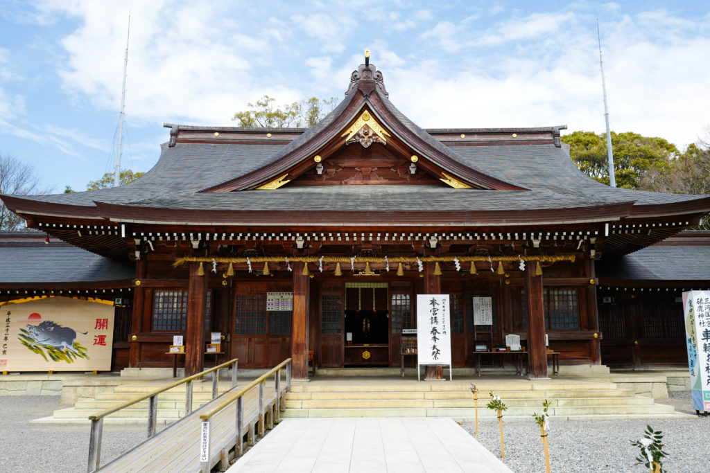 愛知県一之宮 月替りの御朱印が大人気 東海地方の総鎮守である砥鹿神社 神社ラボ