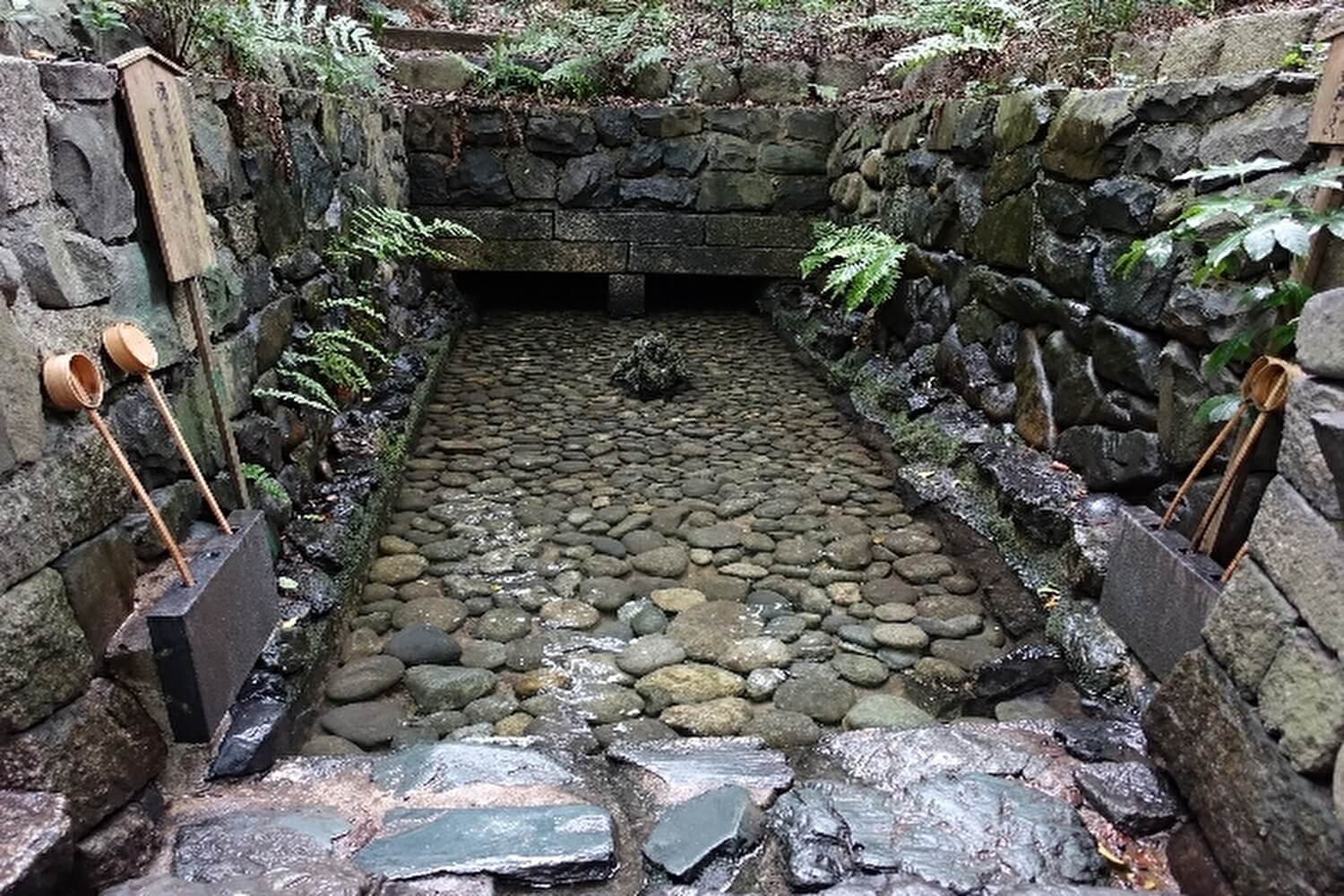 熱田神宮 清水社